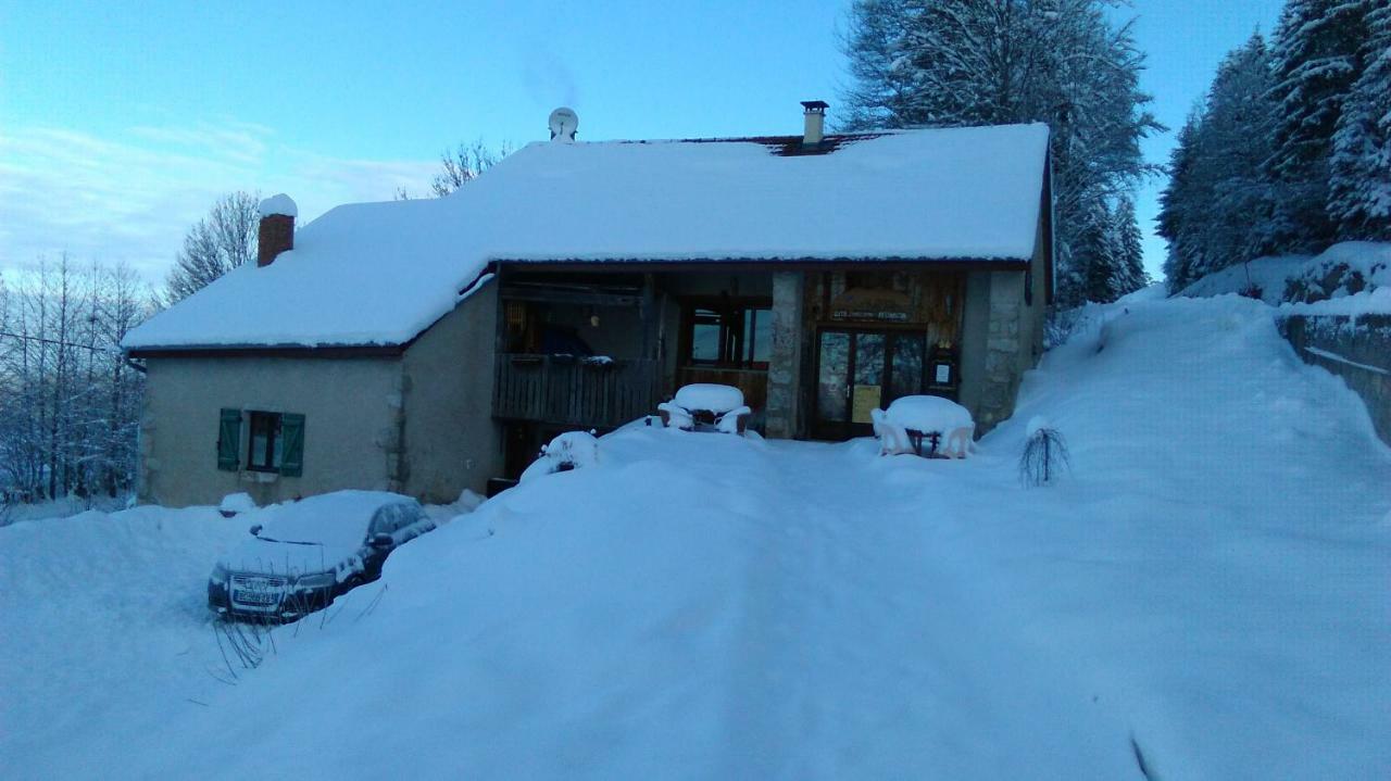 Bed and Breakfast La Grange De L'Errance Giron Exterior foto